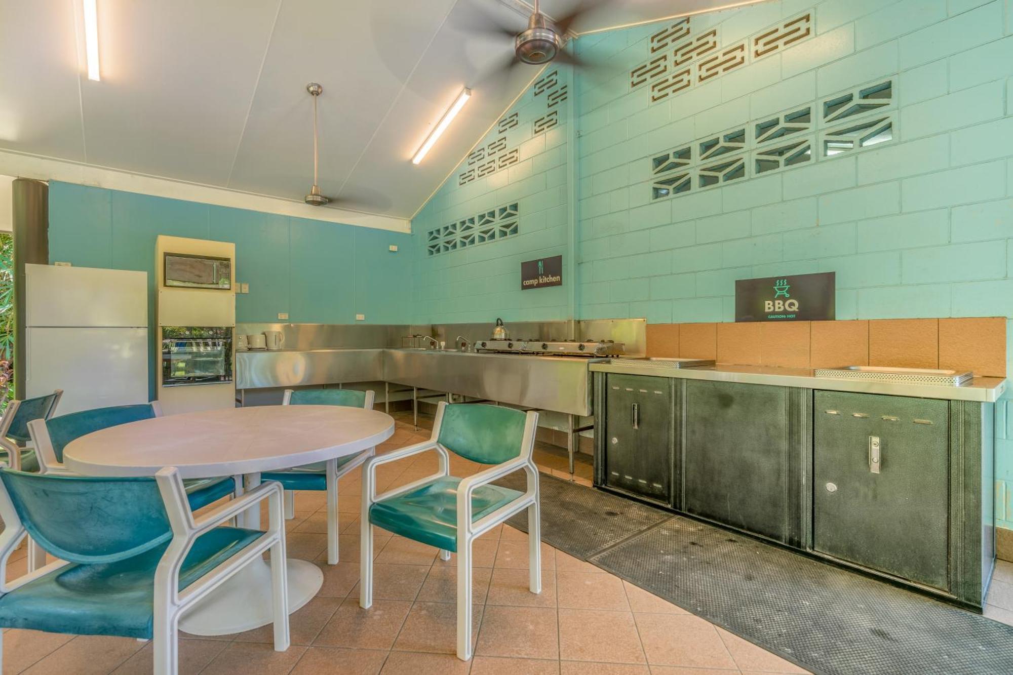 Big4 Tasman Holiday Parks - South Mission Beach Luaran gambar