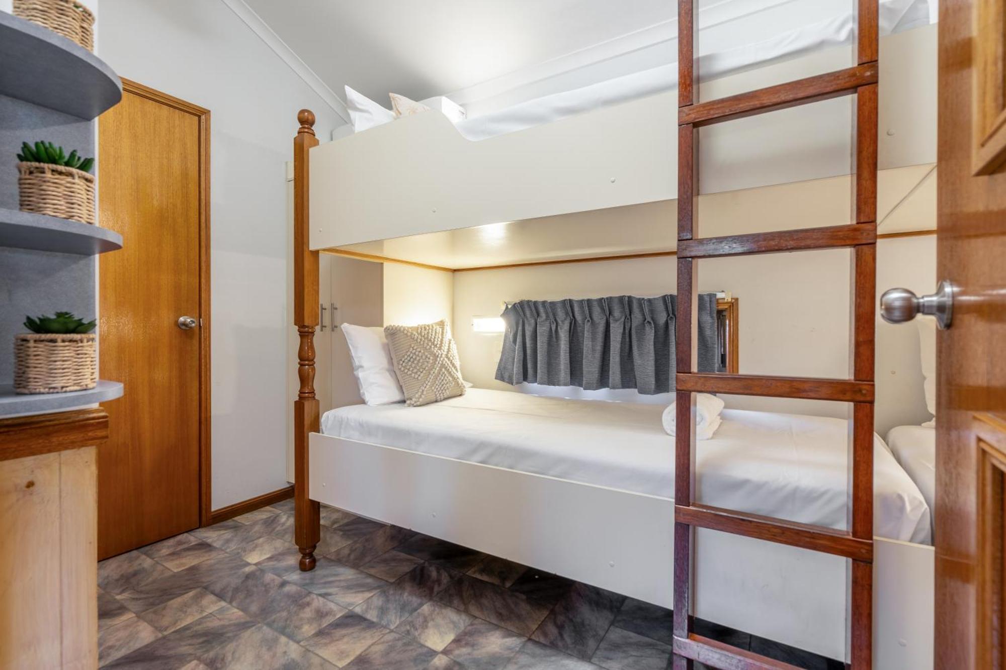 Big4 Tasman Holiday Parks - South Mission Beach Luaran gambar